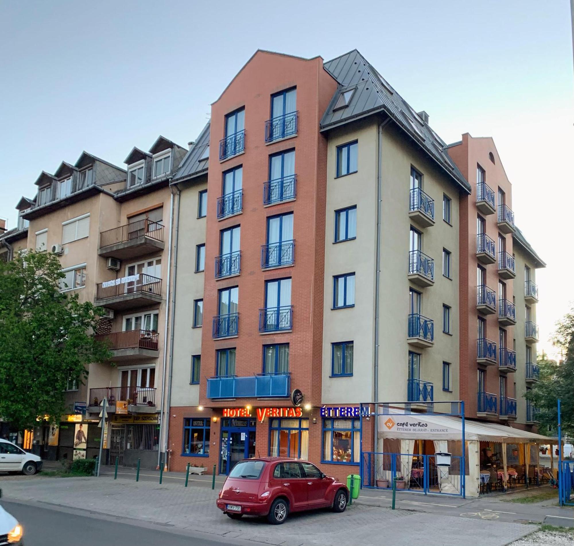 Hotel Veritas Budapest Exterior foto