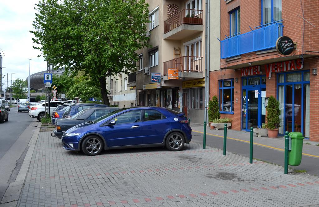Hotel Veritas Budapest Exterior foto
